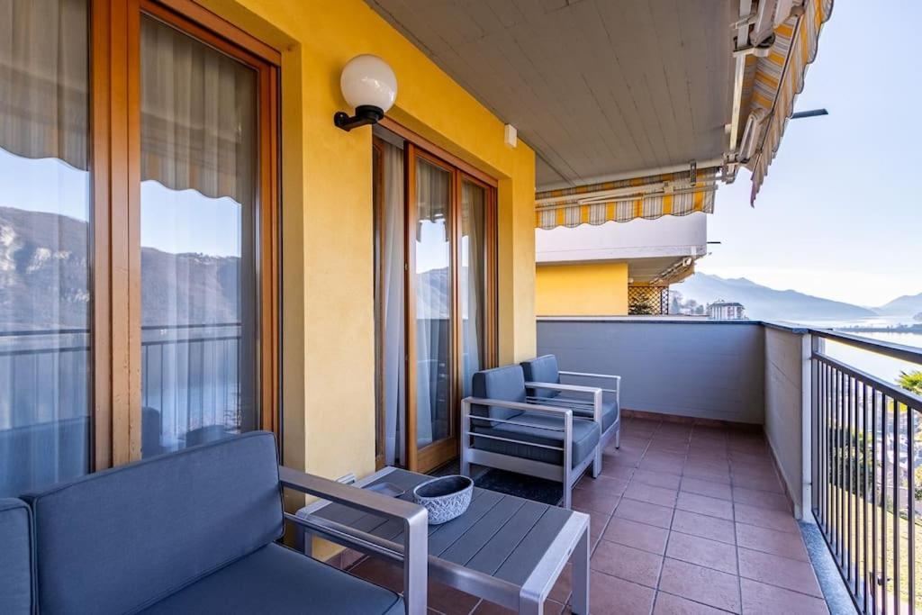 Wraparound Lake Views Bellavista Residence Campione dʼItalia Buitenkant foto