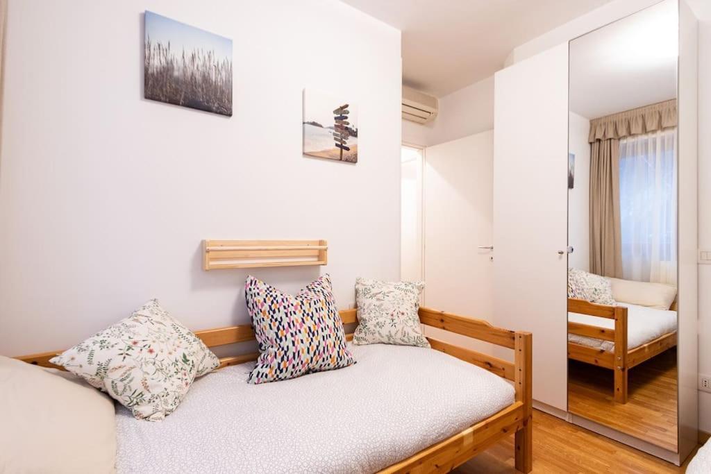 Wraparound Lake Views Bellavista Residence Campione dʼItalia Buitenkant foto